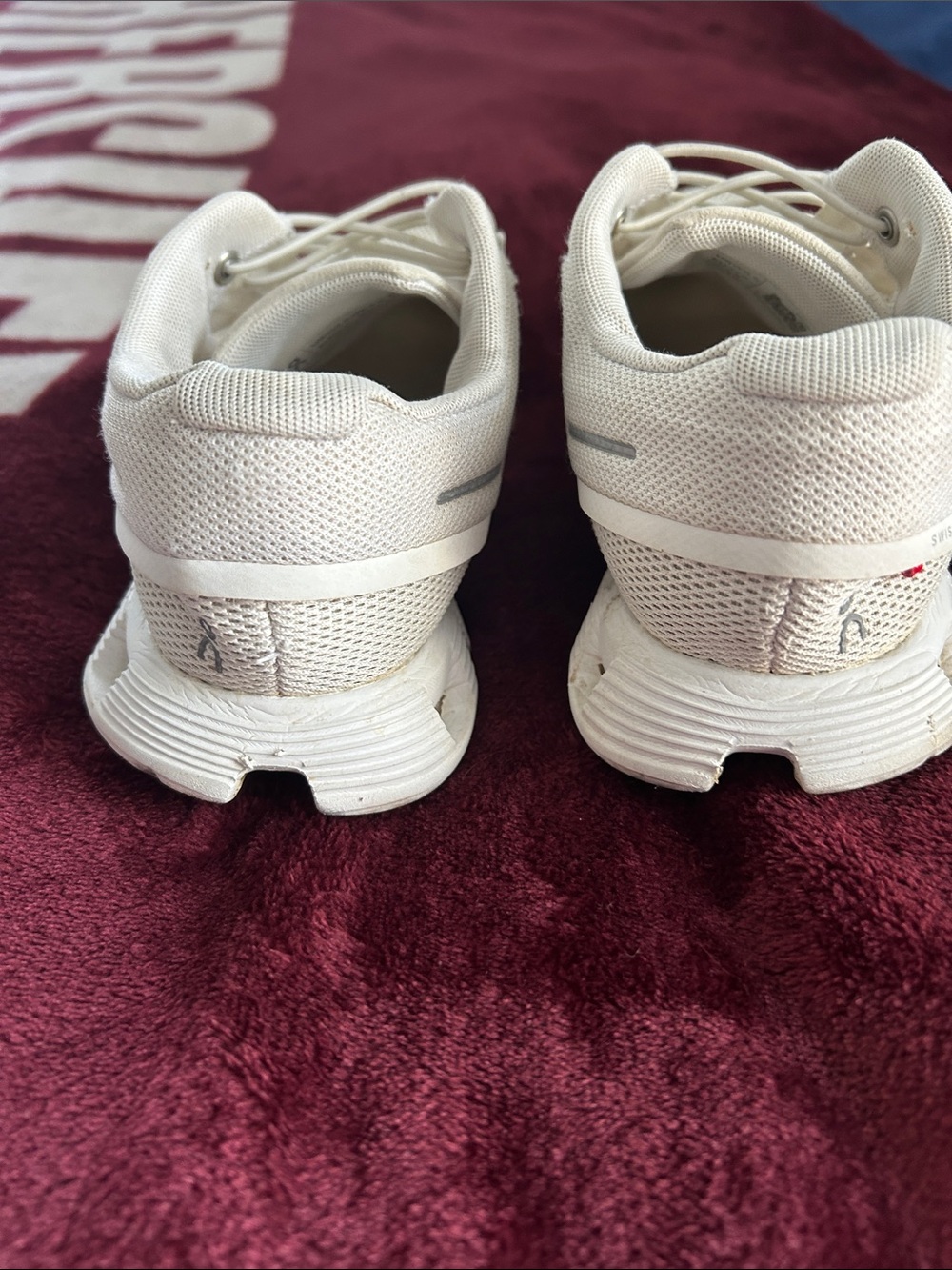 On Running Shoes - Pearl White Women’s Size 6.5 - Picture 3 of 6